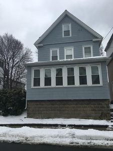 195 Springvale Ave, Everett, MA, 02149
