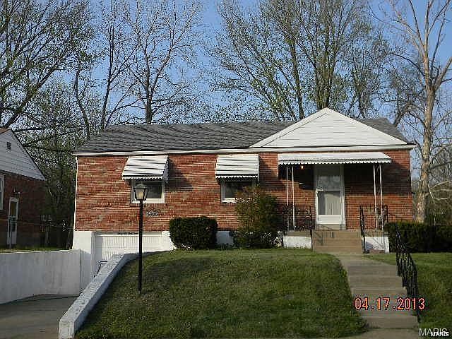 1st image of 3655 Park Lawn Dr