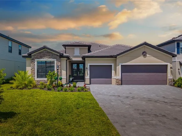 5030 Saratoga Springs Run, Bradenton, FL 34211