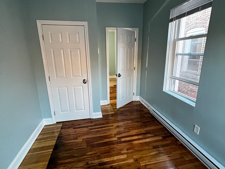 886 Huntington Ave. — Photo 74