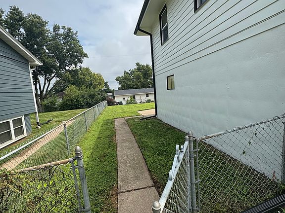 2nd image of 3417 S 127th St