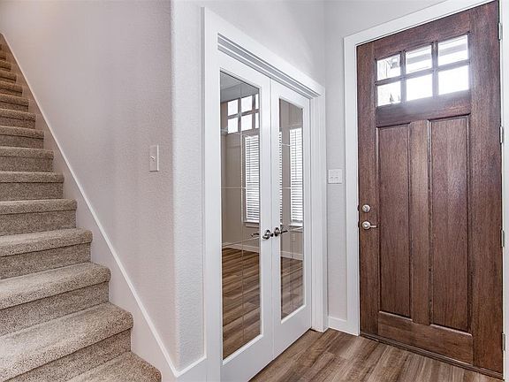 4th image of 12368 Iveson Dr