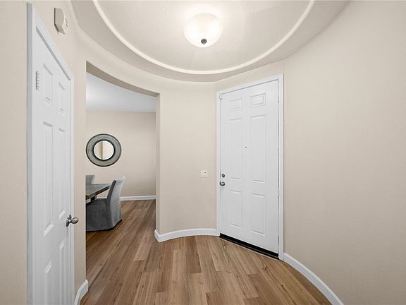 3rd image of 7908 Saddletree Ct