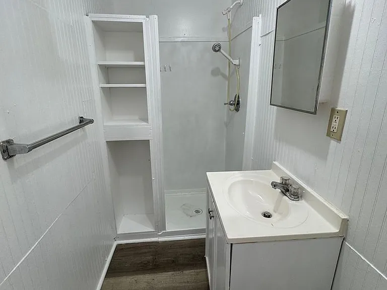 212 Scott Dr SW — Photo 7