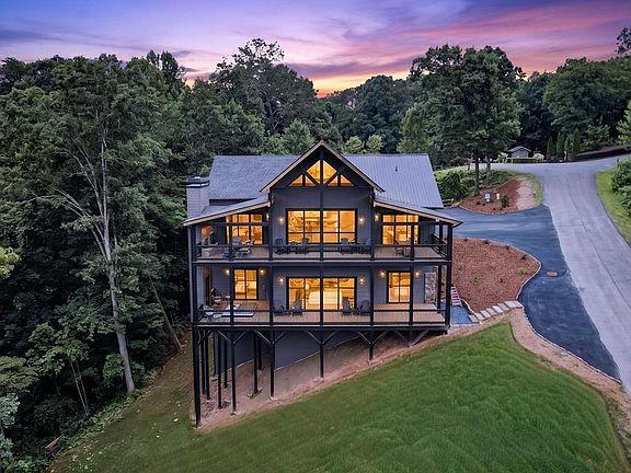 2nd image of 44 Staurolite Mountain Rd