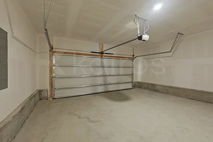 4647 Malay Cir — Photo 21
