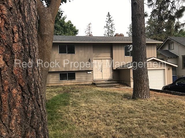 2nd image of 1129 E 32nd Ave