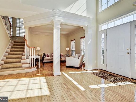 2nd image of 3804 Glen Eagles Dr
