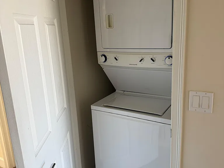 17505 Placidity Ave — Photo 21