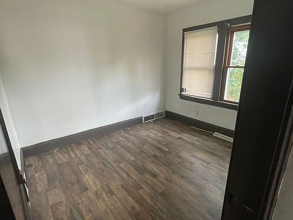 2nd image of 3424 W 117th St #1
