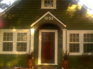 1053 35th St, Sacramento, CA 95816