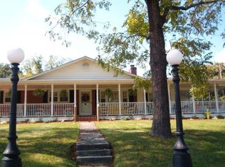 1567 Goblintown Rd, Stuart, VA 24171