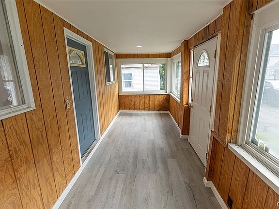 4th image of 107 Wilmore Pl