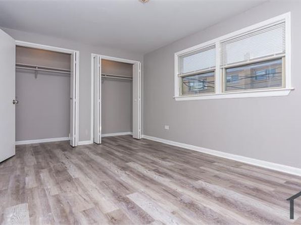 8213 S Exchange Ave APT 3