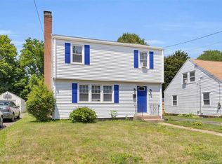 33 Westwood St, Manchester, CT 06040
