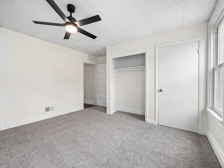 12 Edith Pl — Photo 9