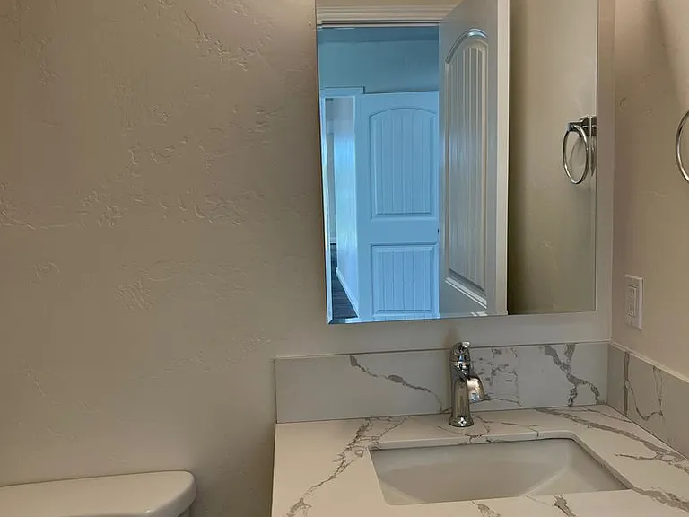 3955 Helix Ln — Photo 8
