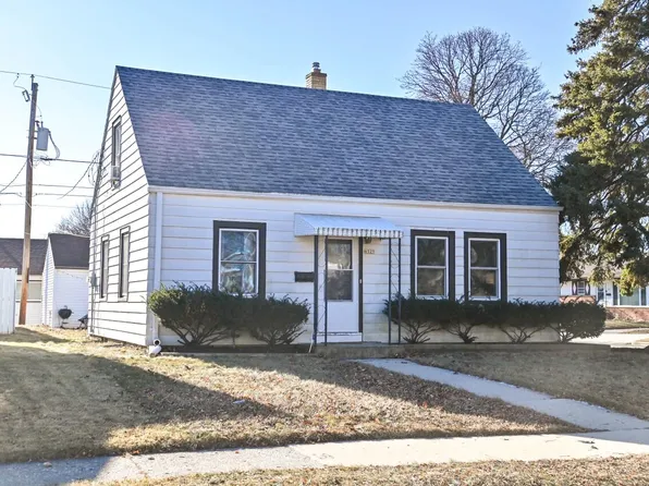 6329 West Arthur AVENUE, West Allis, WI 53219