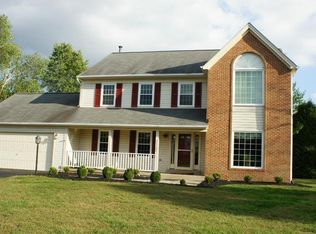 21164 Hayshire Ct, Ashburn, VA 20147