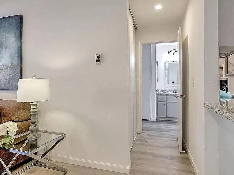 3300 Wolcott Cmn #102 — Photo 3
