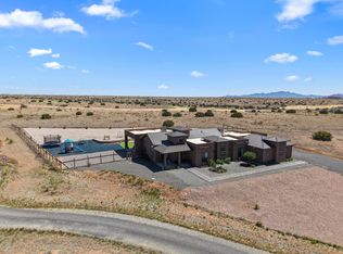 10 E Serena Ln, Santa Fe, NM 87508