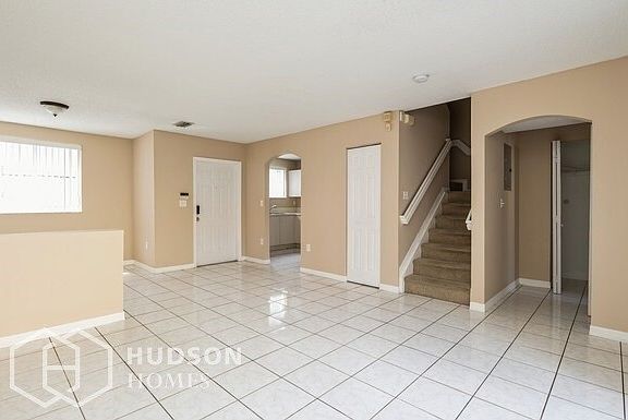3rd image of 120 NW 114th Ave