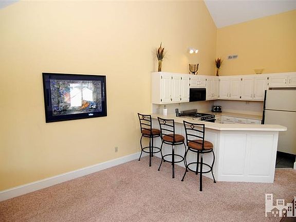 5th image of 5308 Villa Ct
