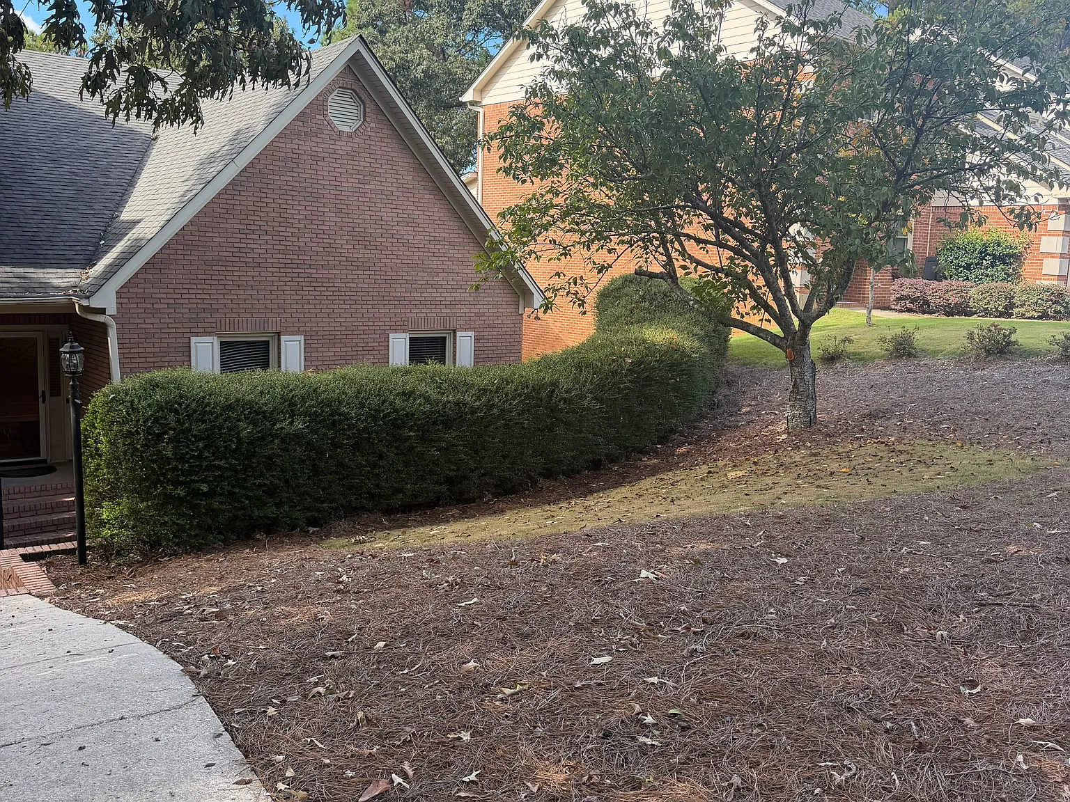 3 bed, 2250 sqft, $2,099 — Photo 1