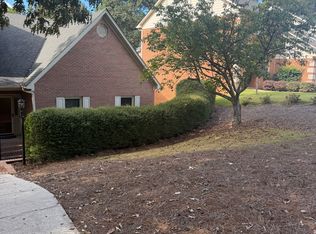3038 Old Stone Dr, Birmingham, AL 35242