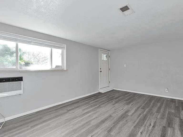 1443 N Stuart St #1443 — Photo 3