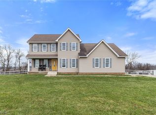 111 Holly Ann Dr, Wheeling, WV 26003