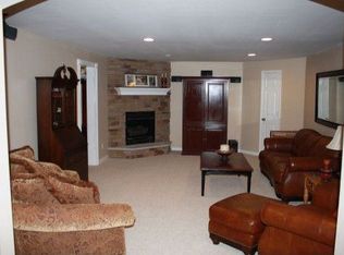 1533 River Birch Ct, Saint Peters, MO 63376