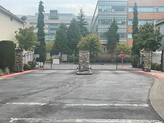 2nd image of 2217 NE 139th Cir