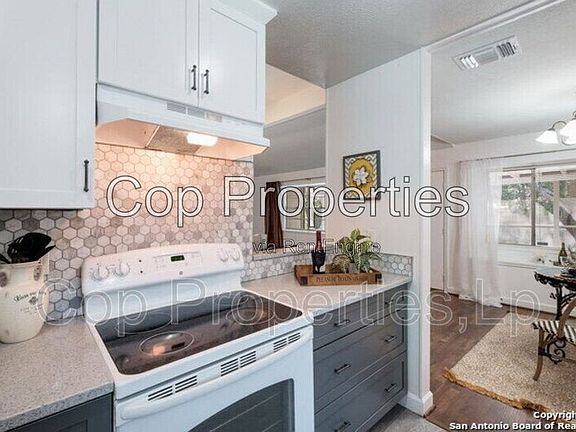 5th image of 6234 Welles Creek Dr
