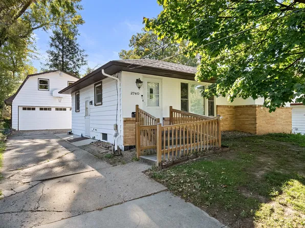 2740 Bennett Ave, Des Moines, IA 50310