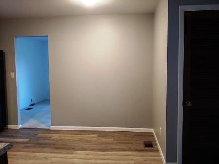 3rd image of 145 Cooper Ln