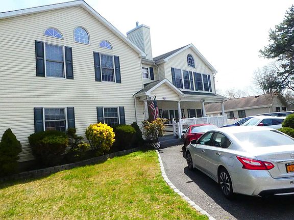 2nd image of 79 Morris Ave