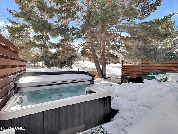 4th image of 1407 W Silver Meadows Dr #52