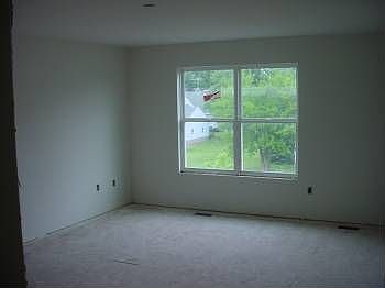 3rd image of 405A Parker Dr Unit A