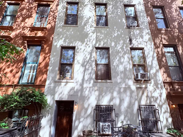 485 3rd Street image 1 of 16