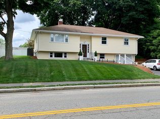 617 Winter St, Framingham, MA 01702