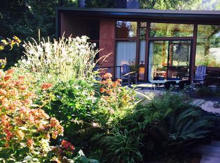 2475 Van Ness St, Eugene, OR 97403