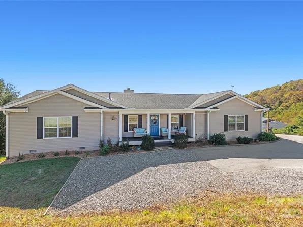 198 Gibson Cove Rd, Franklin, NC 28734