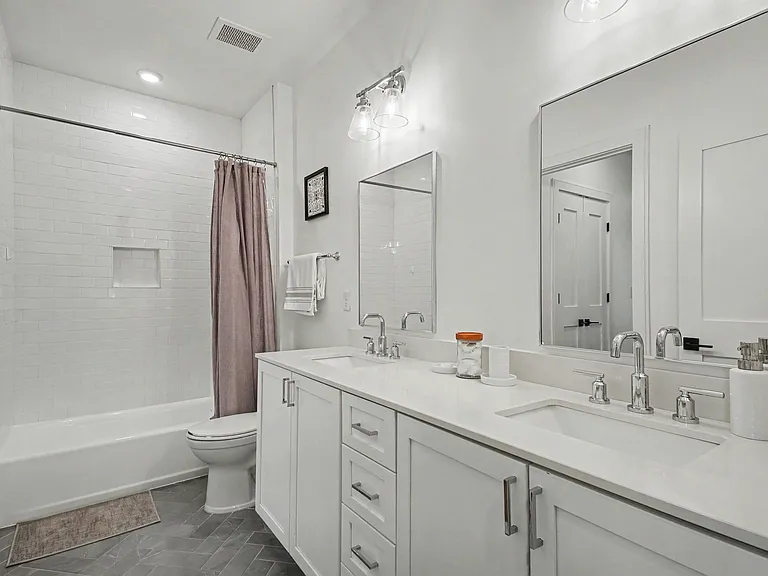 3000 South Blvd #105 — Photo 17