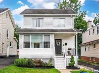 210 Jacoby St, Maplewood, NJ 07040