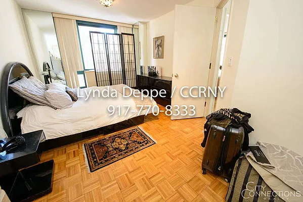 Rented by City Connections Realty | media 4