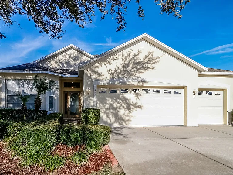 3731 Braemere Dr — Photo 1