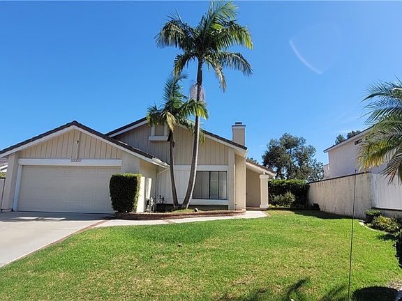 2nd image of 2831 Penasco