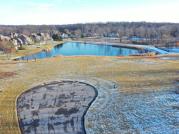 3rd image of 1495 Royalwood Ct Lot 23099