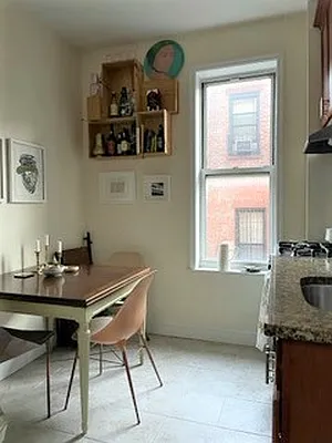 Rented by RBM Brokerage | media 12